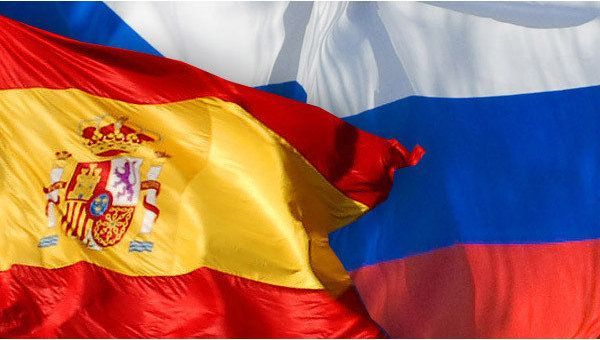 Какую недвижимость покупают россияне в Испании?